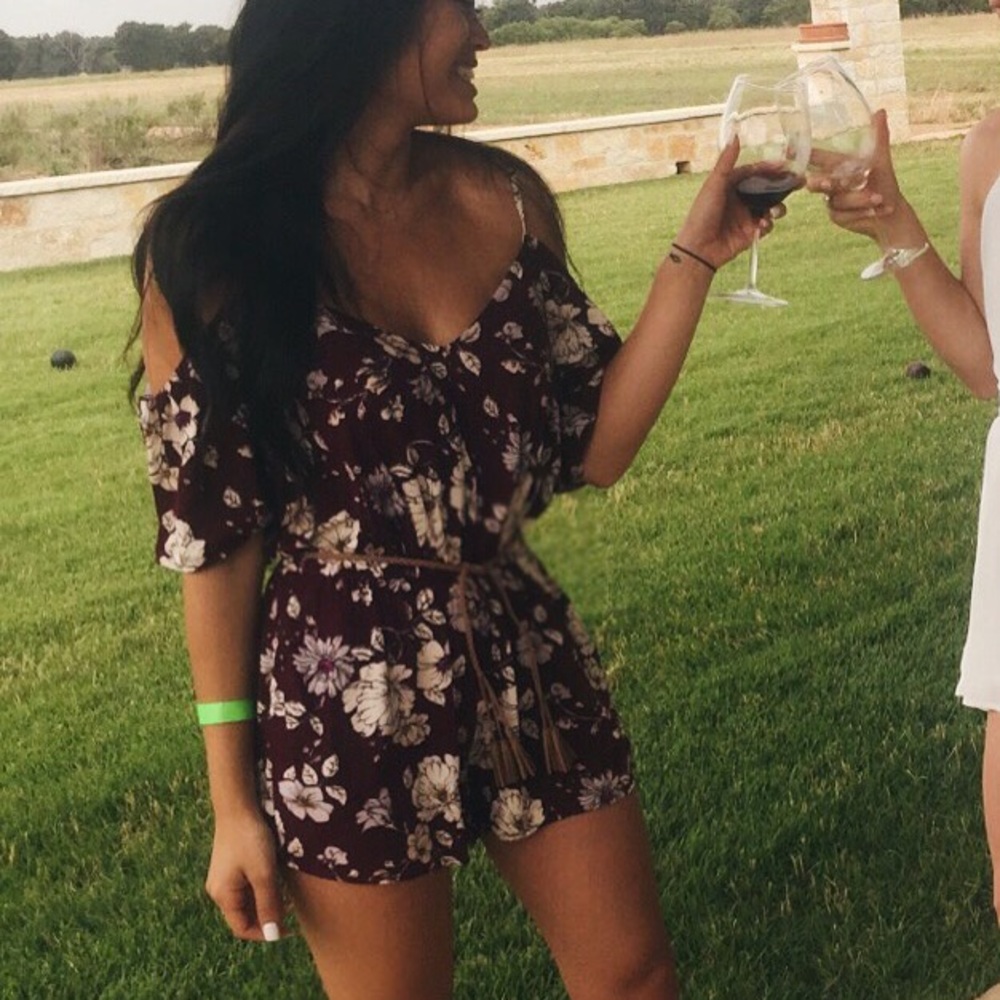 Romper - Picture 2 of 2